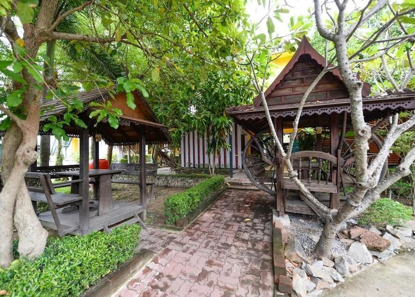 Chonburi Province Bang Lamung Property grounds