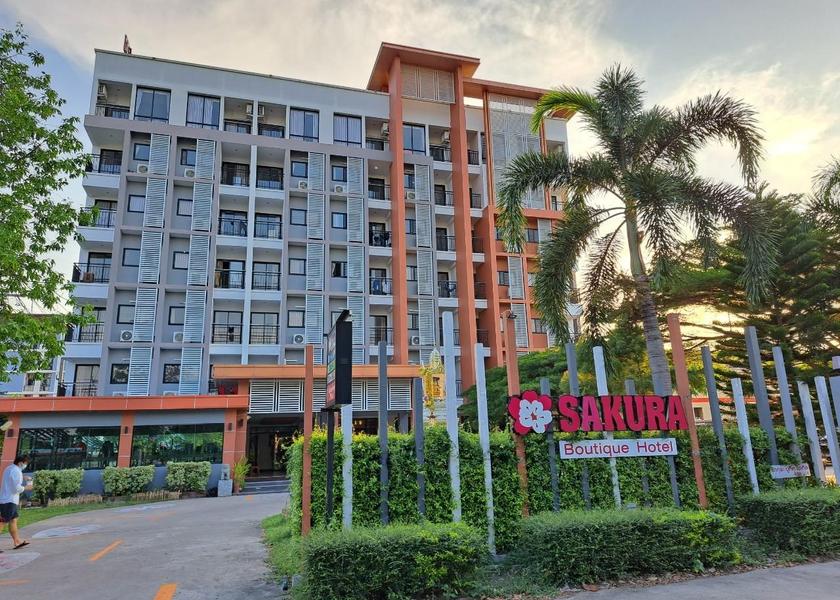  Pluak Daeng Hotel Exterior