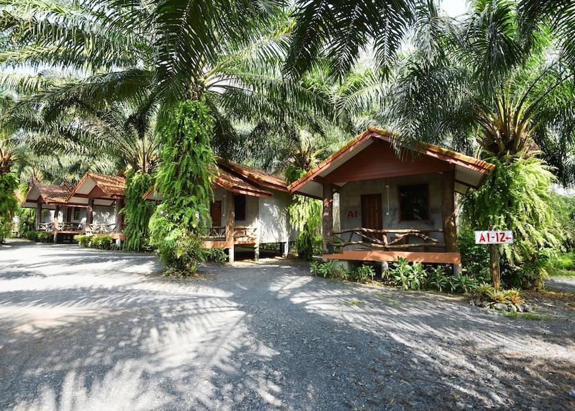 Trat Province Khao Saming Exterior Detail