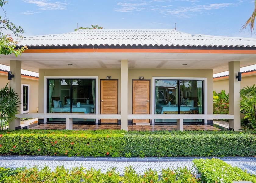 Prachuap Khiri Khan Tha Yang Room