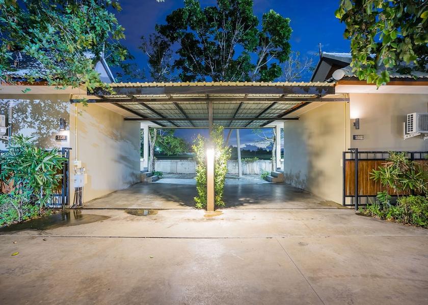 Prachuap Khiri Khan Tha Yang Room