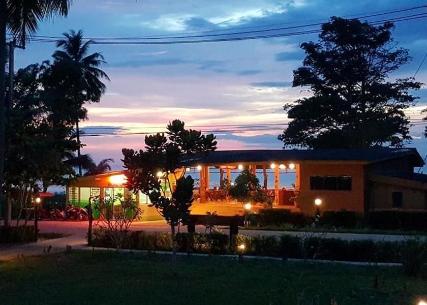 Krabi Province Nuea Khlong Facade