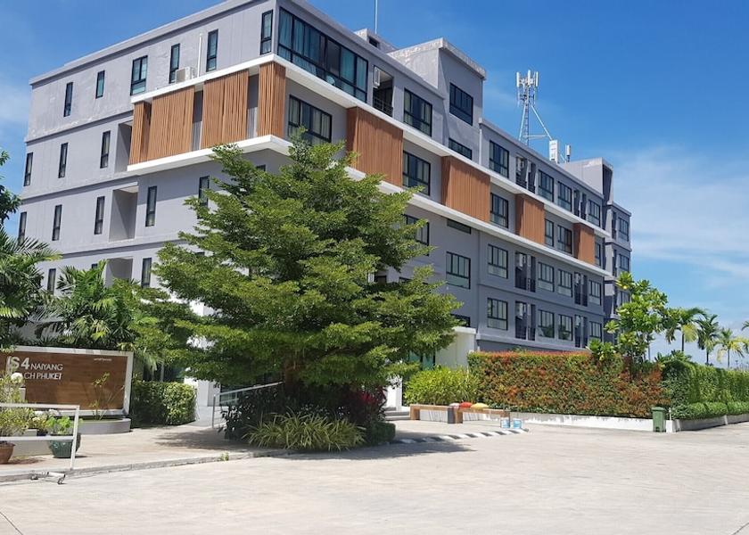 Phuket Sa Khu Facade