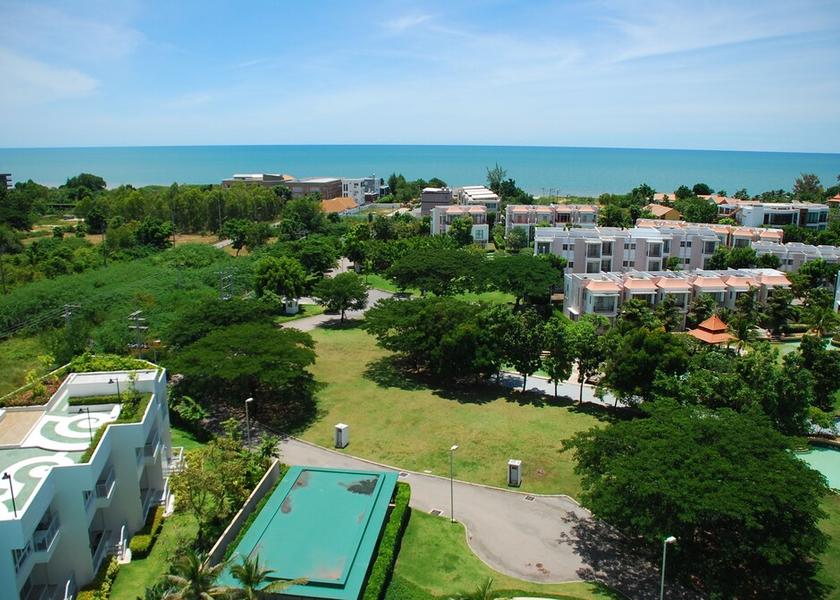 Prachuap Khiri Khan Cha-am Exterior Detail