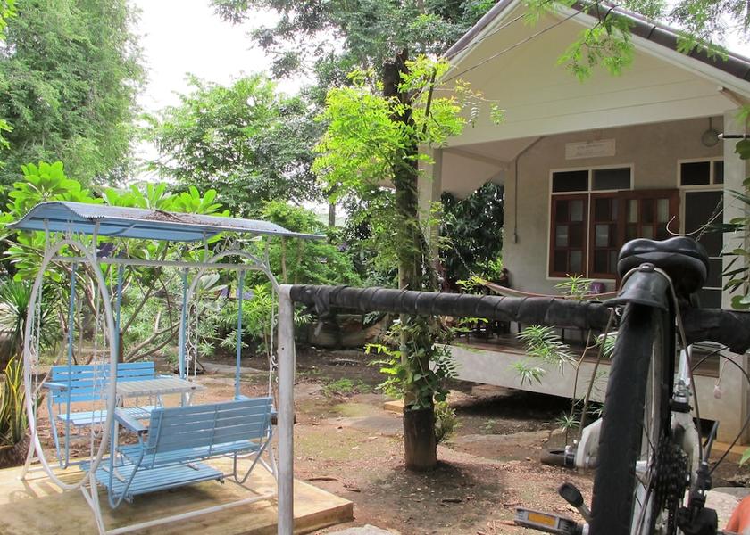 Chonburi Province Ko Sichang Exterior