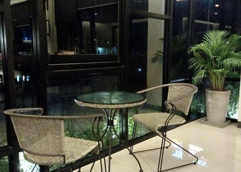 Phitsanulok Phitsanulok Interior Entrance