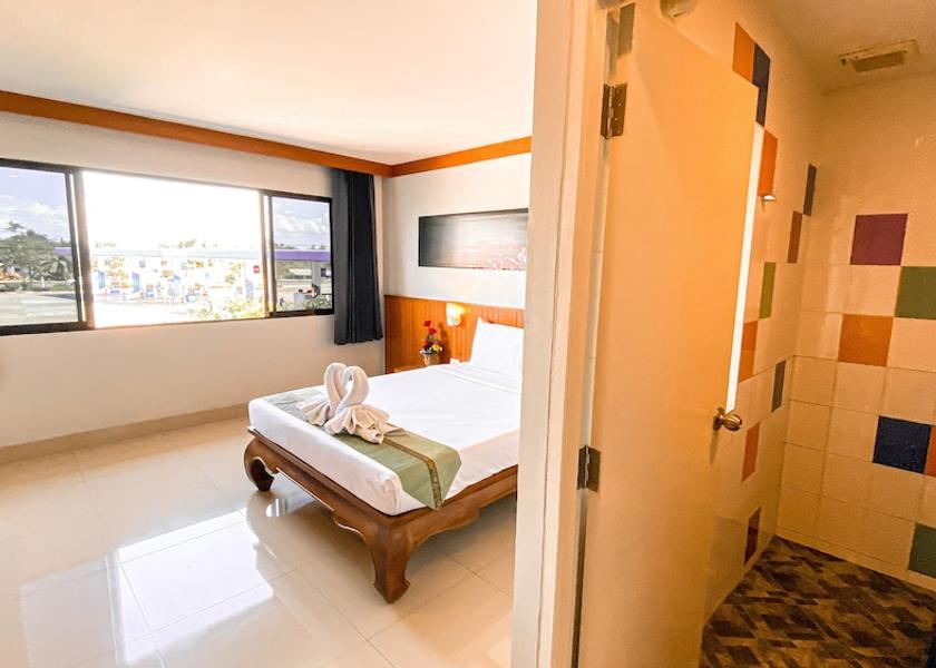 Surat Thani Phunphin Room