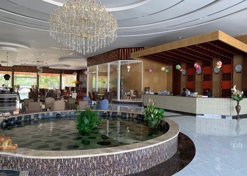 Pathum Thani Khlong Luang Lobby