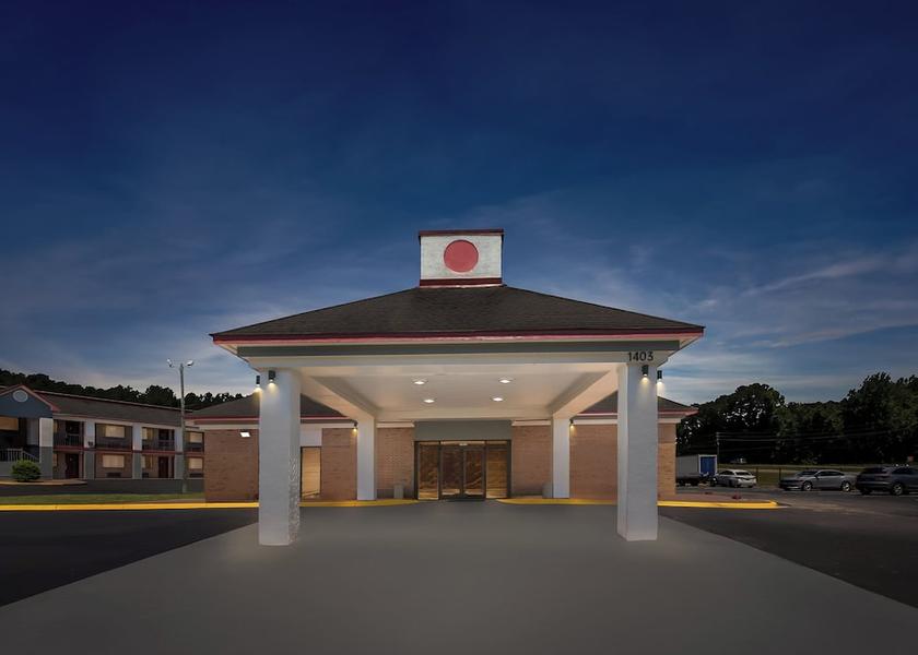 North Carolina Sanford Exterior Detail