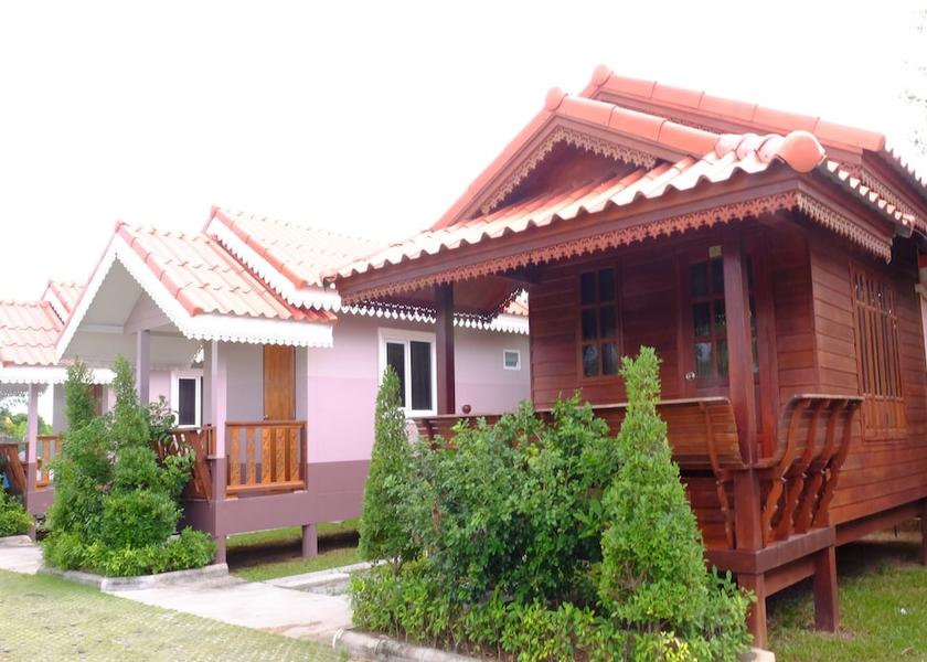 Chonburi pluak daeng Exterior Detail