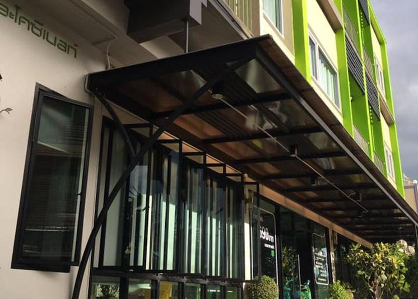 Phayao Province Phayao Front of property