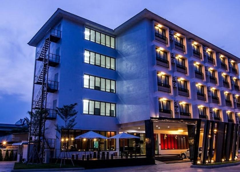 Nakhon Sawan Nakhon Sawan Facade