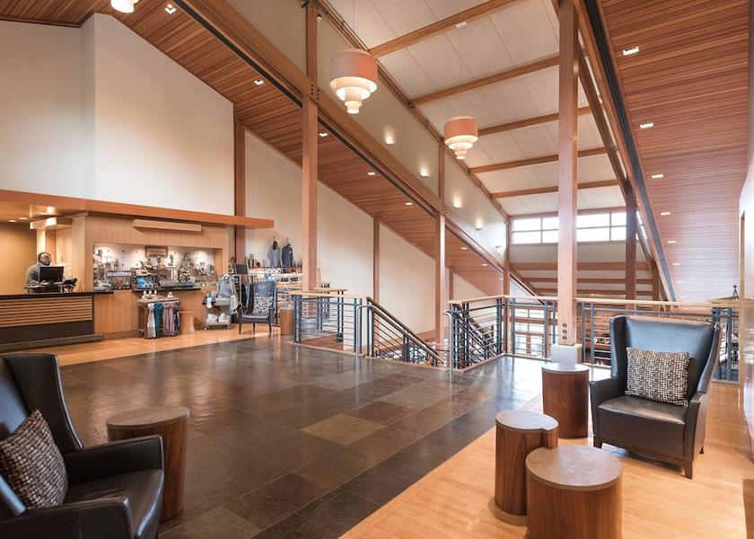 Washington SeaTac Lobby