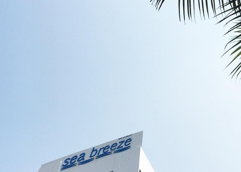 Chonburi Chonburi Exterior Detail