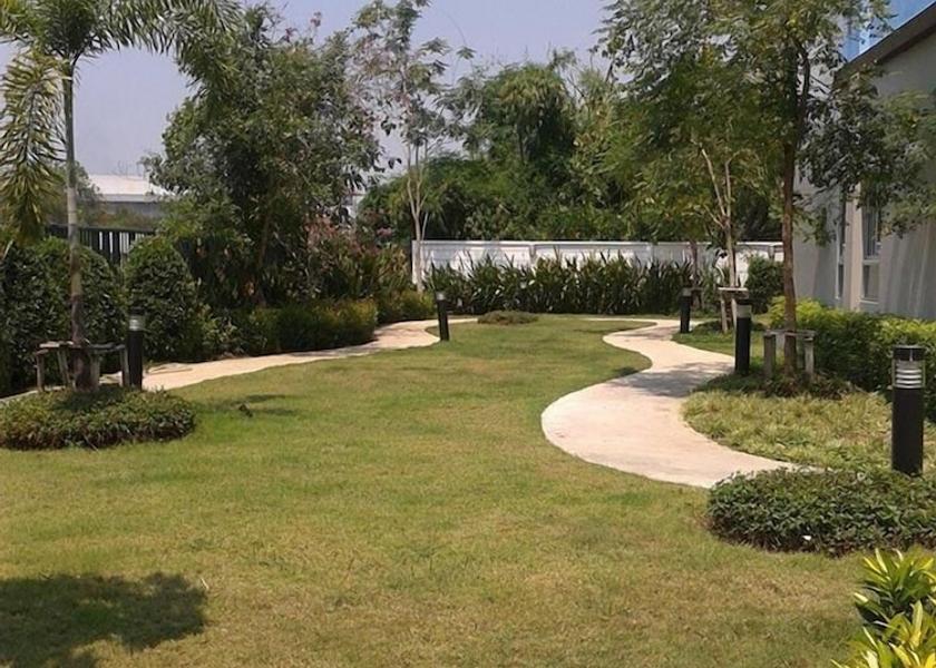 Bangkok Lam Luk Ka Garden