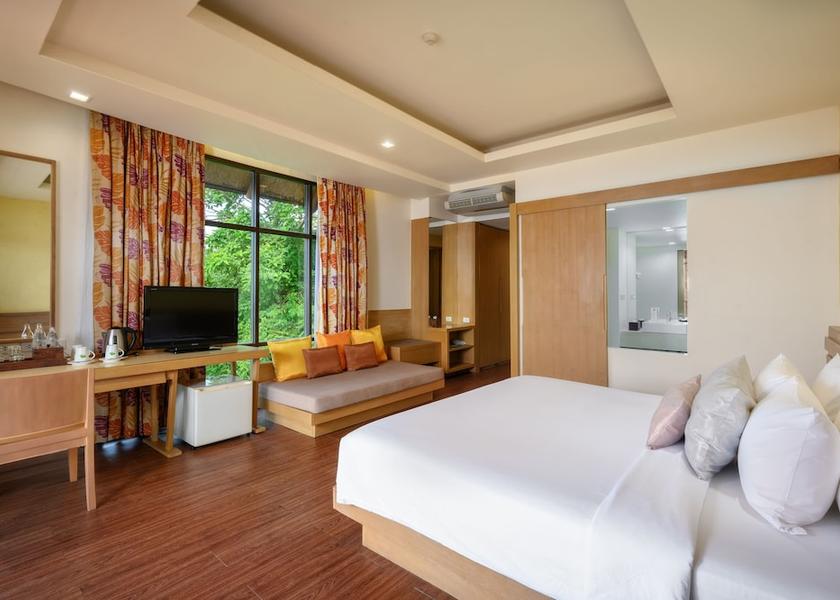 Phuket Province Karon Room
