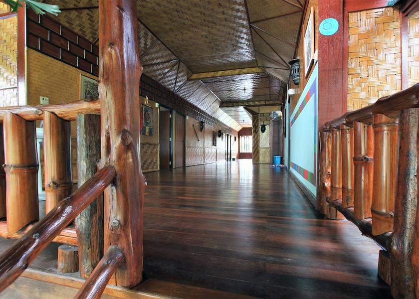 Phuket Chalong Exterior Detail