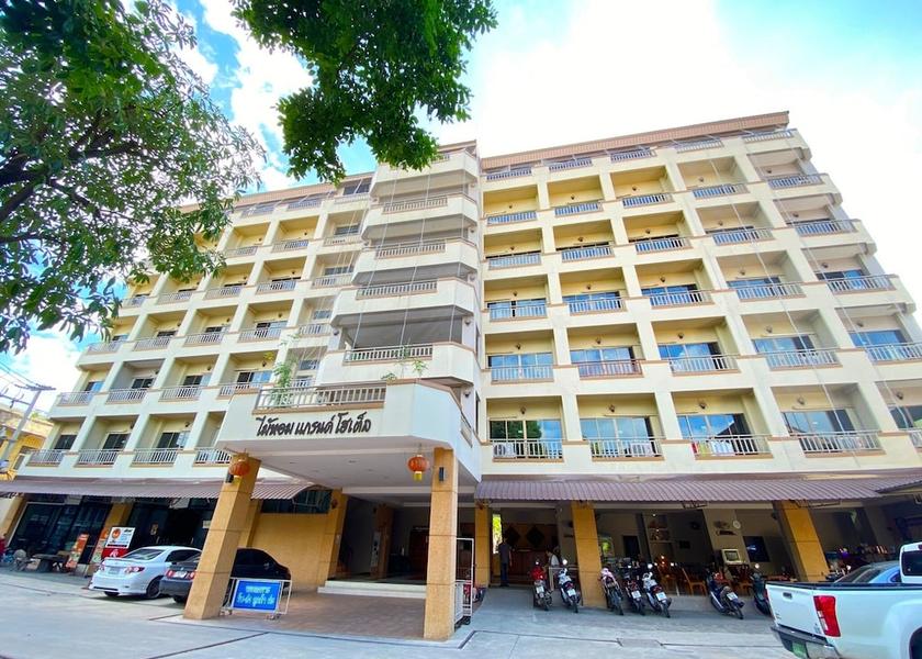 Nakhon Sawan Nakhon Sawan Facade