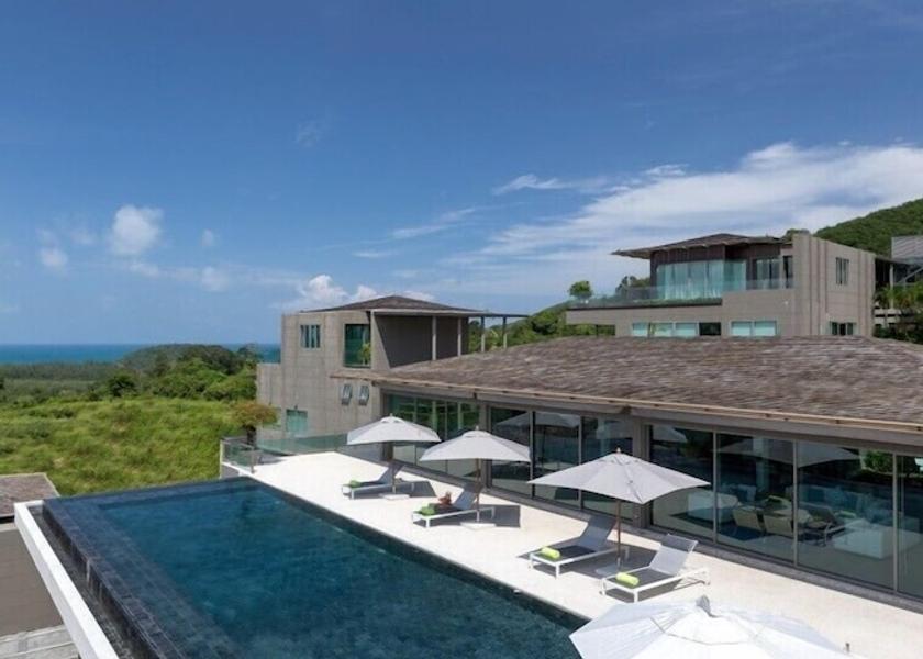 Phuket Province Choeng Thale Pool
