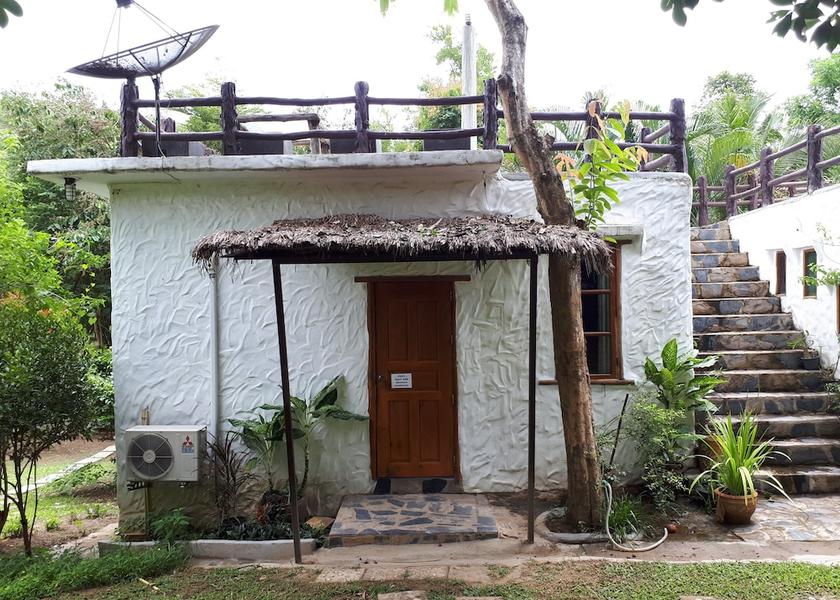 Ratchaburi Suan Phueng Terrace