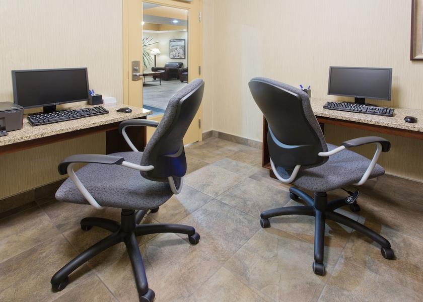 British Columbia Courtenay Business center