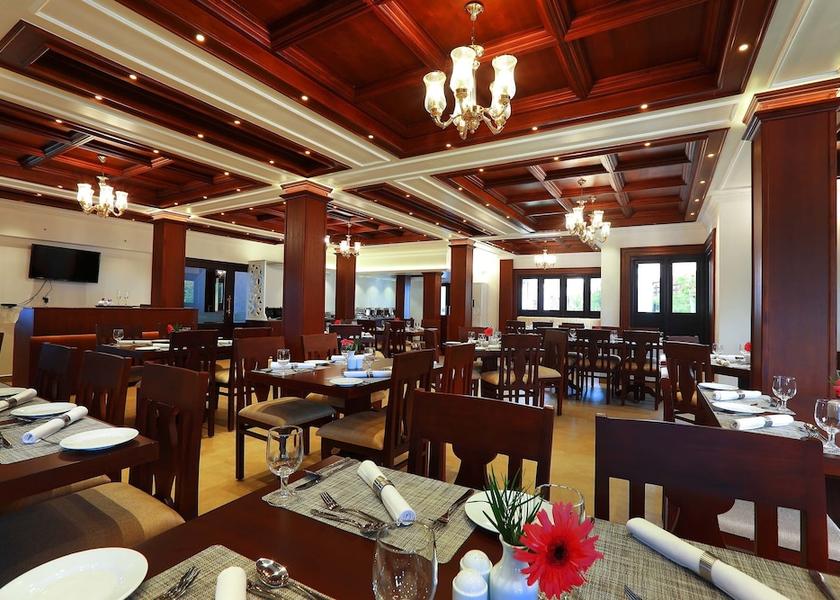 Kerala Kochi Breakfast area