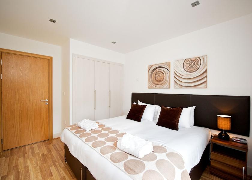 Scotland Edinburgh Room