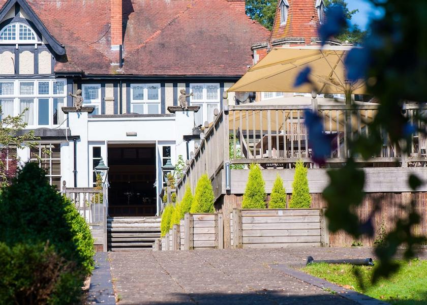 England Kenilworth Garden