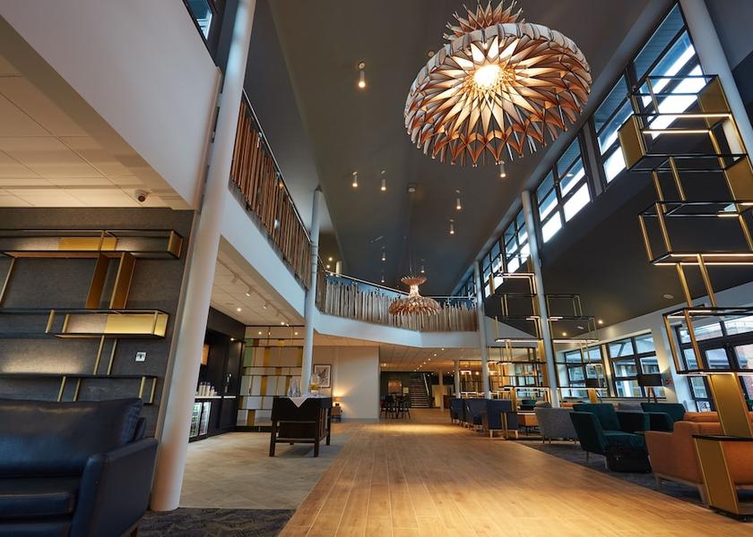 England Crewe Lobby