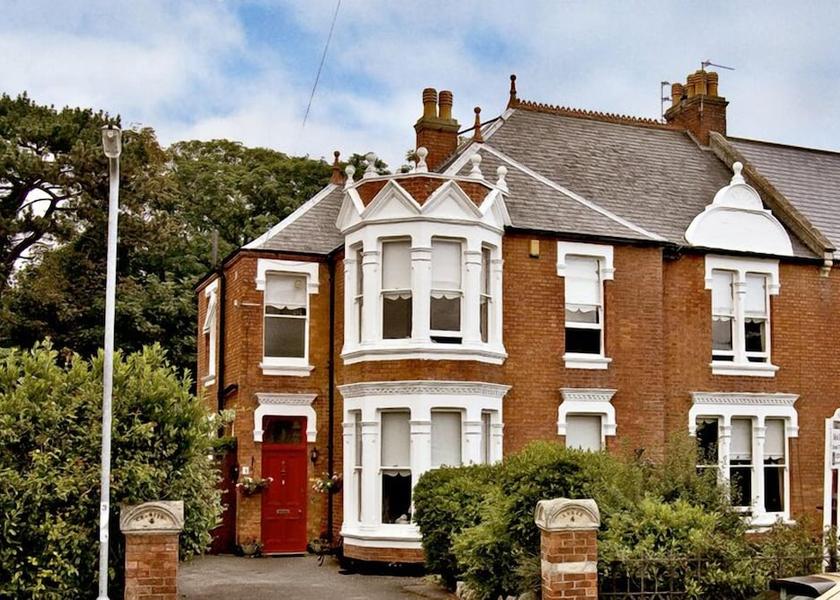 England Burnham-on-Sea Exterior Detail