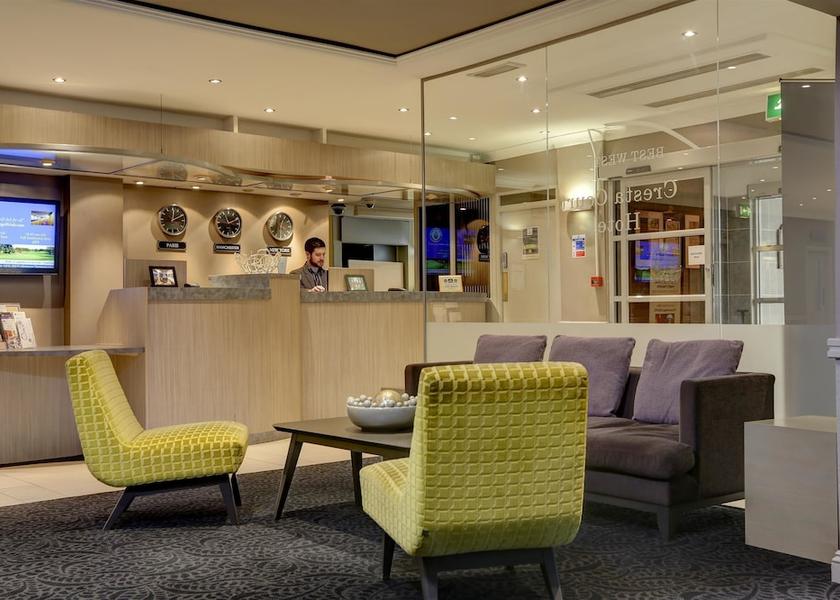 England Altrincham Lobby