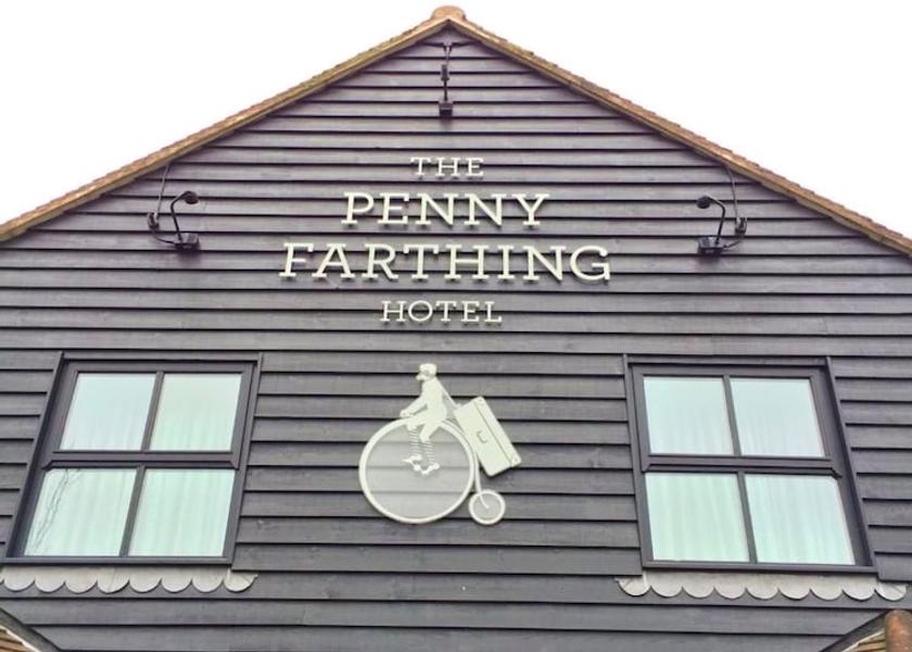England Berkhamsted Exterior Detail