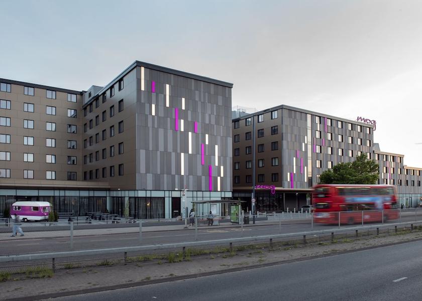 England Hounslow Front of property