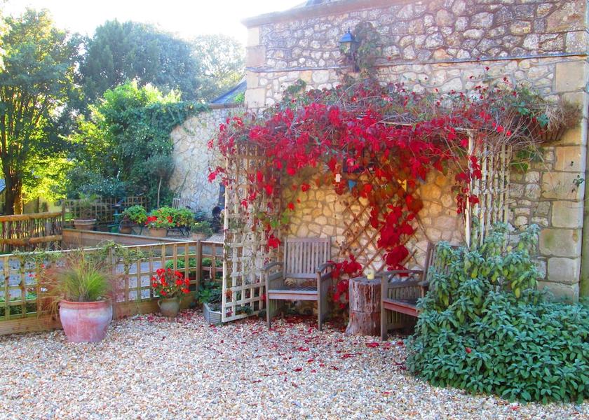 England Totland Bay Garden