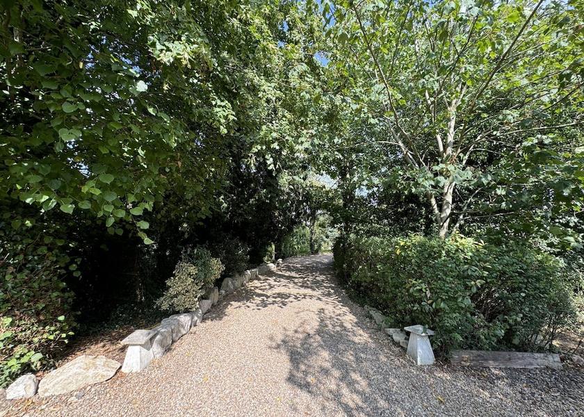 England Horley Entrance
