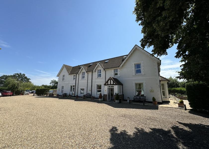 England Horley Exterior Detail