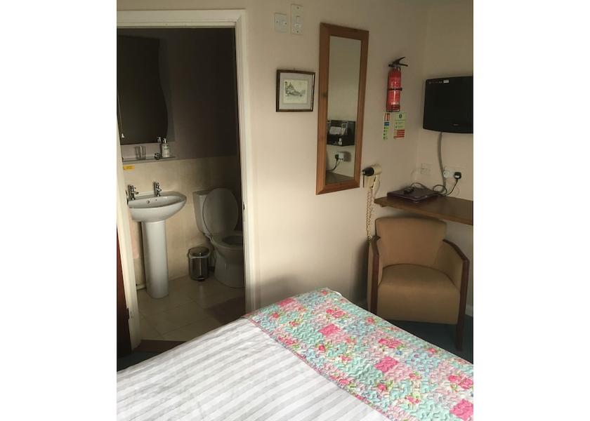 England Kingsbridge Interior Entrance