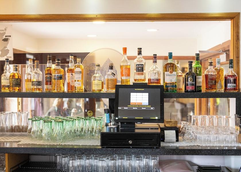 Scotland Beauly Bar