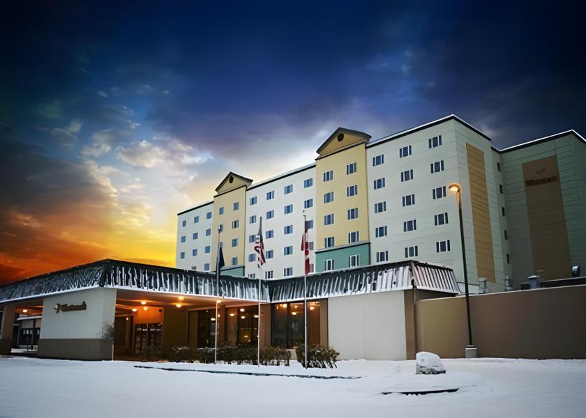Alaska Fairbanks Hotel Exterior