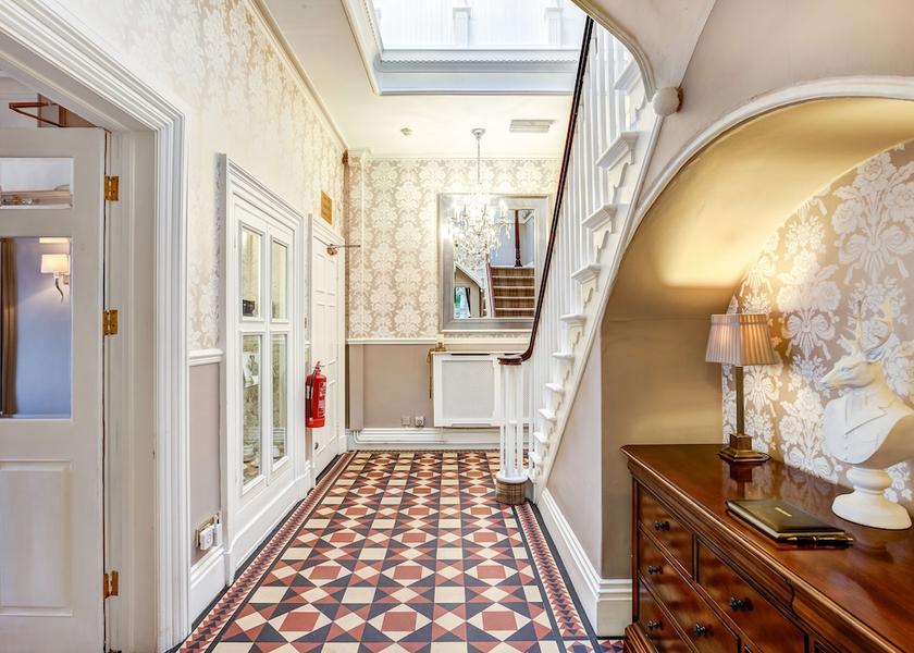 England Congleton Lobby