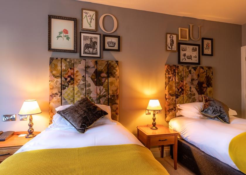 England Chertsey Room