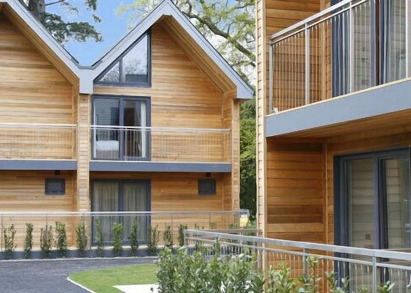 England Farnham Exterior Detail