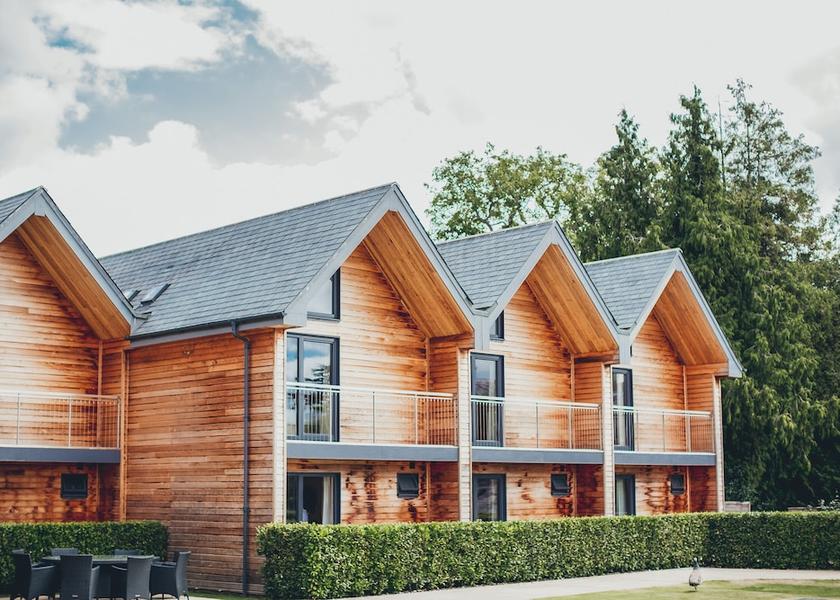 England Farnham Primary image