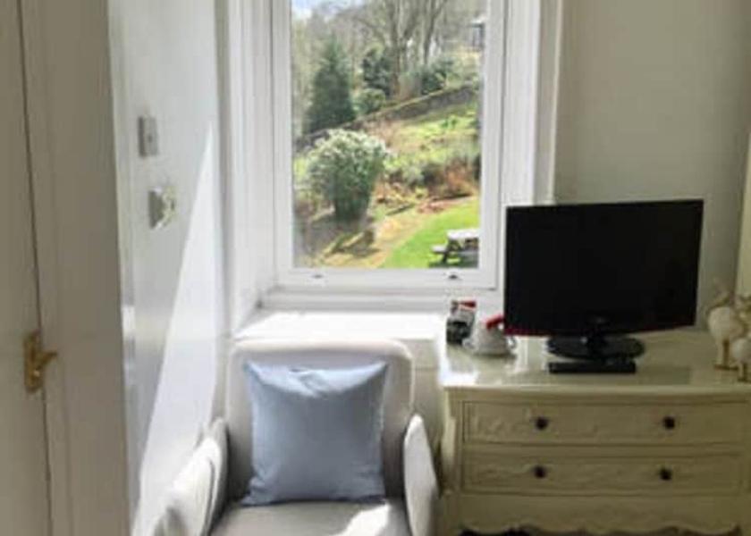Scotland Tighnabruaich Room