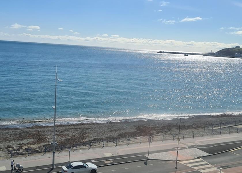  Douglas Beach/ocean view