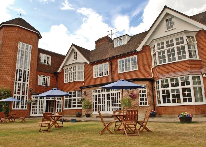 England Slough Facade