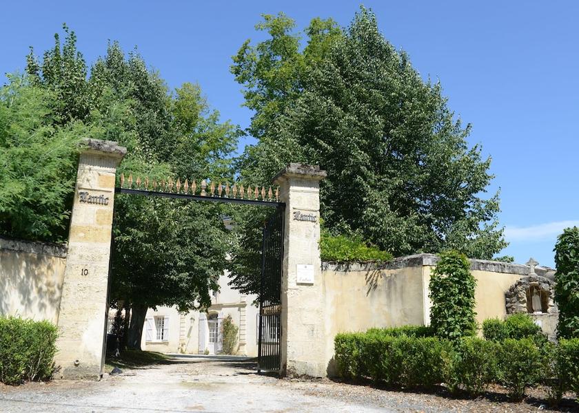 Nouvelle-Aquitaine Martillac Entrance