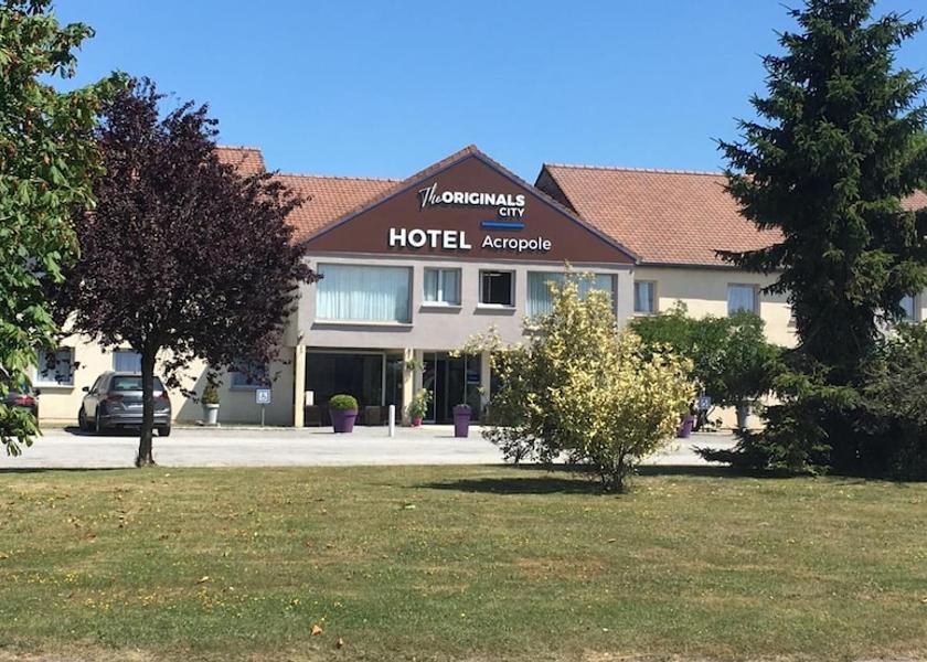 Normandy Bernay Exterior