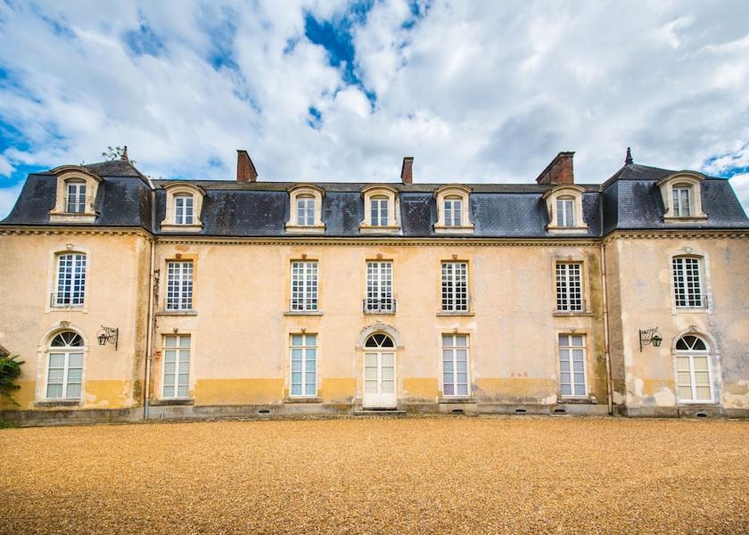 Pays de la Loire Trange Facade