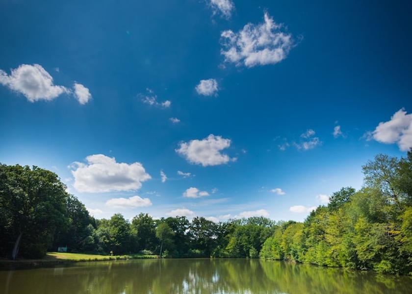 Pays de la Loire Trange Lake